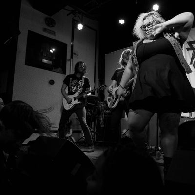 SHEER MAG - LIVE IN THE BLUE ROOM