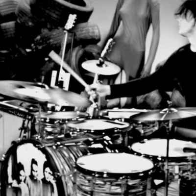 THE DEAD WEATHER PREMIERE FIRST OF FOUR TECHNIQUE AND INSTRUMENT DISCUSSION VIDEOS