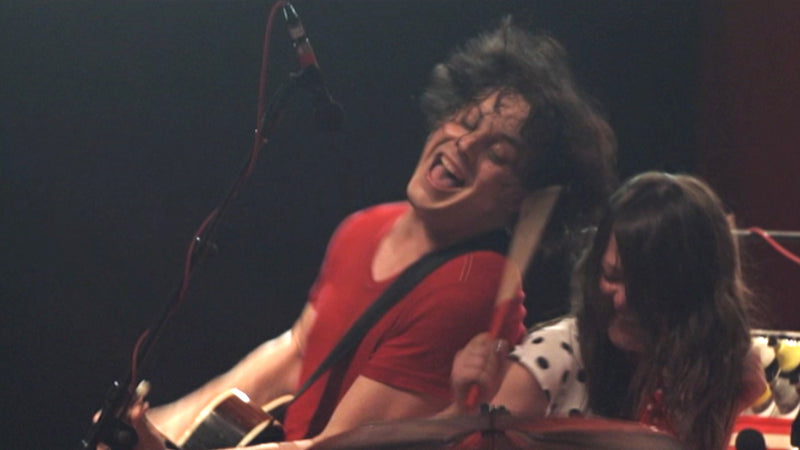 THE WHITE STRIPES SHARE LIVE VIDEO OF "SEVEN NATION ARMY" FROM LEGENDARY 2007 BONNAROO PERFORMANCE
