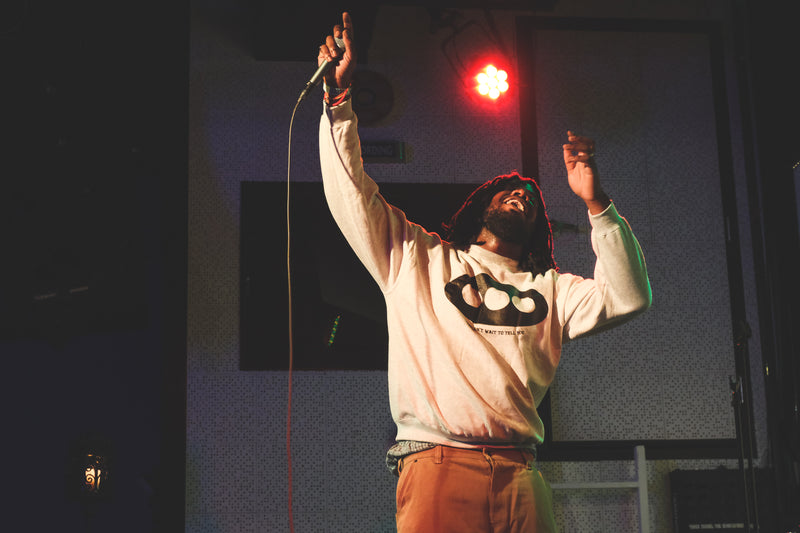 MIKE & liv.e - LIVE IN THE BLUE ROOM