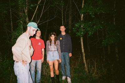 HOTLINE TNT ANNOUNCES CARTWHEEL, THIRD MAN RECORDS DEBUT OUT NOVEMBER 3, & ANNOUNCES FALL US TOUR