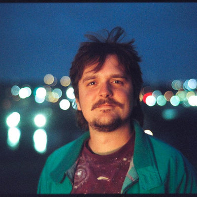 ACCLAIMED AMBIENT COMPOSER  RICH RUTH  SHARES NEW TRACK  "OLDER BUT NOT LESS CONFUSED"  WITH STRIKING VIDEO BY  BROOK LINDER (BILLIE EILISH, GRIMES, SPOON, BECK)