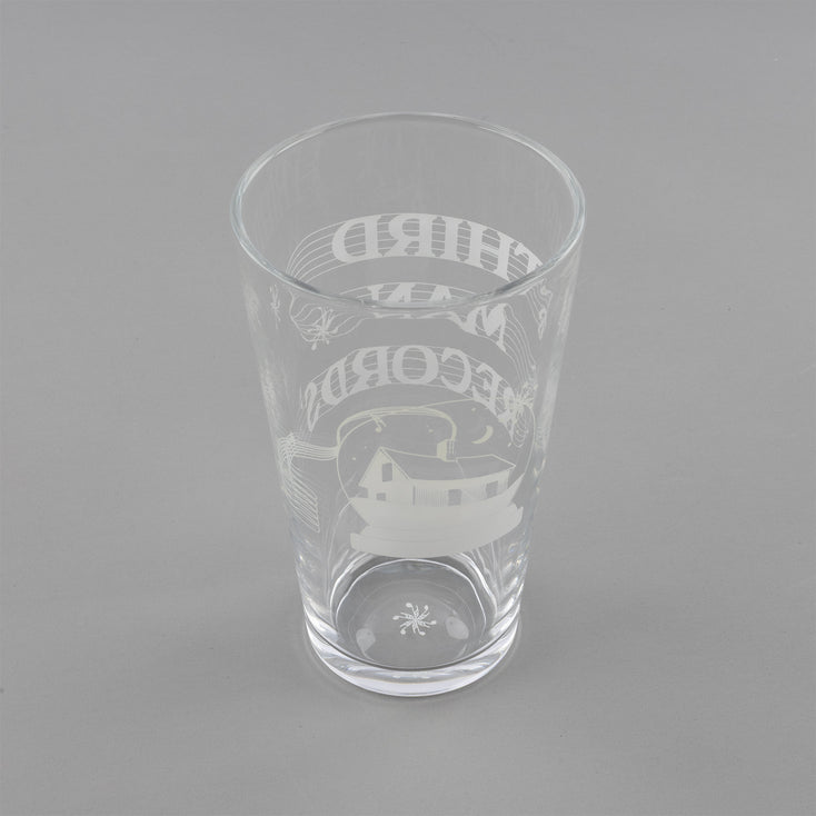 On a Comfy Holiday Pint Glass